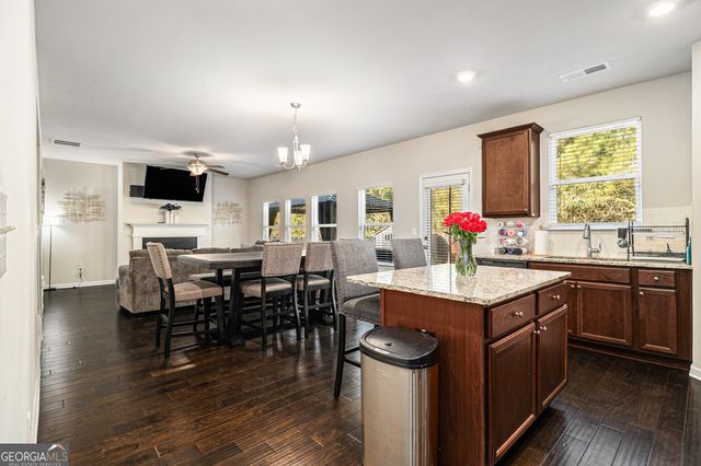 2360 Annes Lake Circle, Lithonia, GA 30058