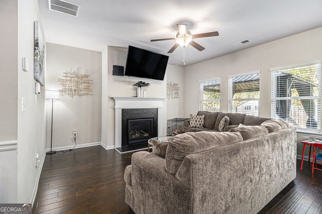 2360 Annes Lake Circle, Lithonia, GA 30058