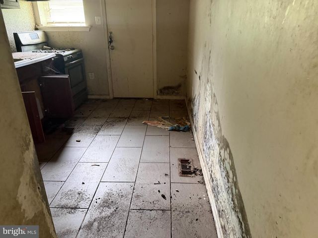 5528 BLOYD ST, Philadelphia, PA 19138