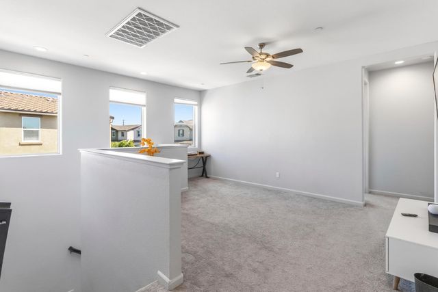 140 Lily Bay Cir, Sacramento, CA 95834