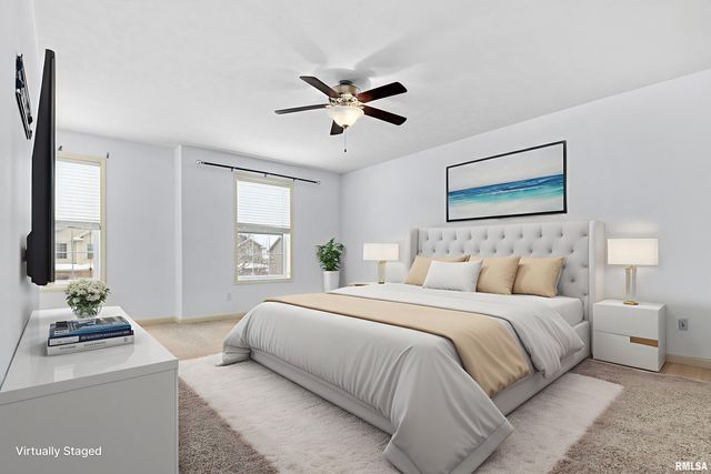 2515 W SESAME Street, Dunlap, IL 61525