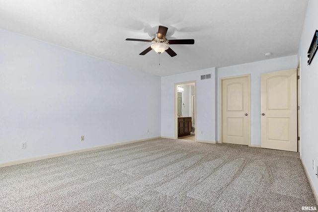 2515 W SESAME Street, Dunlap, IL 61525