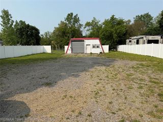 12065 N Saginaw Road, Clio, MI 48420
