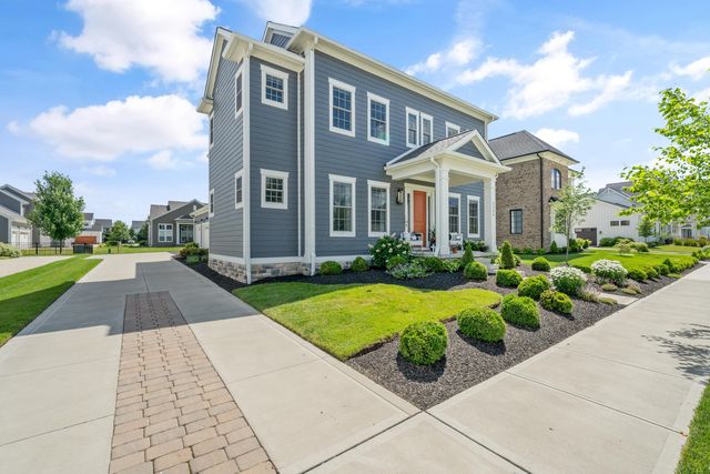 2254 Walnut Way, Lewis Center, OH 43035