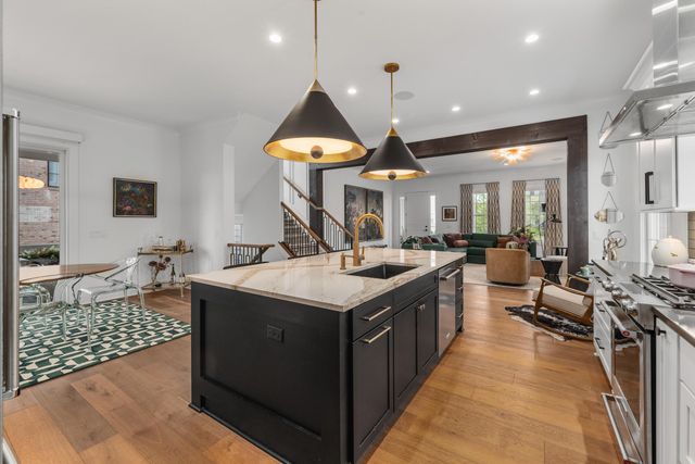 2254 Walnut Way, Lewis Center, OH 43035