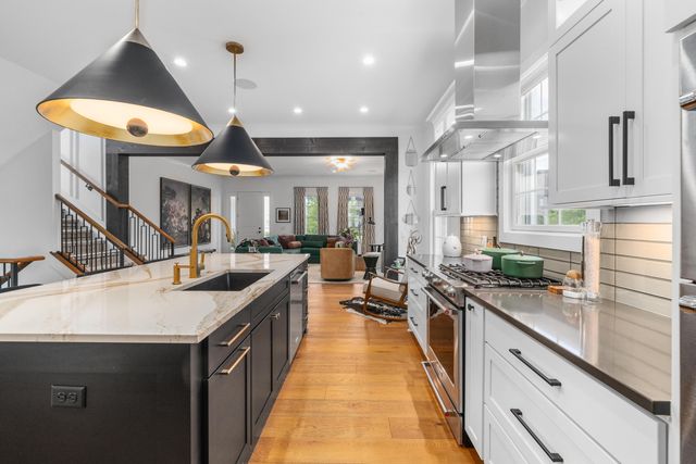 2254 Walnut Way, Lewis Center, OH 43035