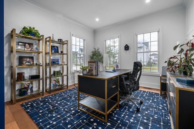 2254 Walnut Way, Lewis Center, OH 43035