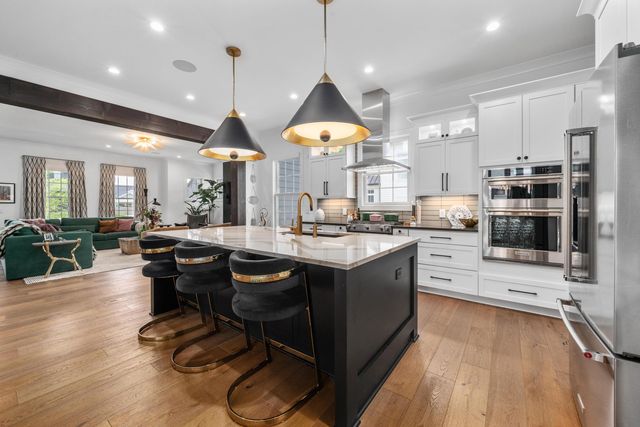 2254 Walnut Way, Lewis Center, OH 43035
