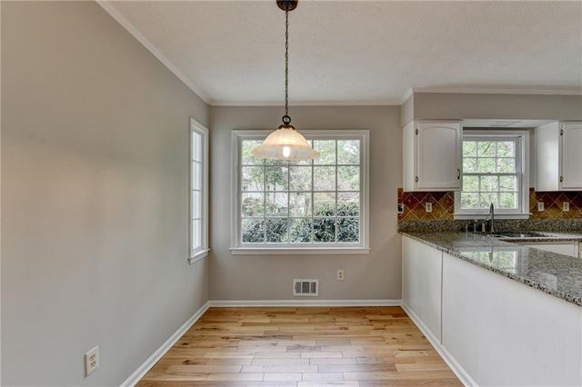 2451 Meadowglen Trail, Snellville, GA 30078