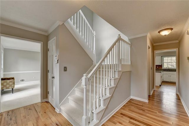 2451 Meadowglen Trail, Snellville, GA 30078