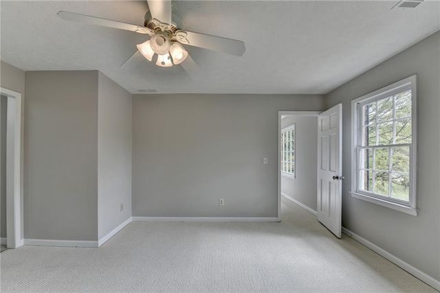 2451 Meadowglen Trail, Snellville, GA 30078