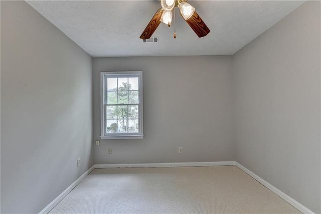 2451 Meadowglen Trail, Snellville, GA 30078