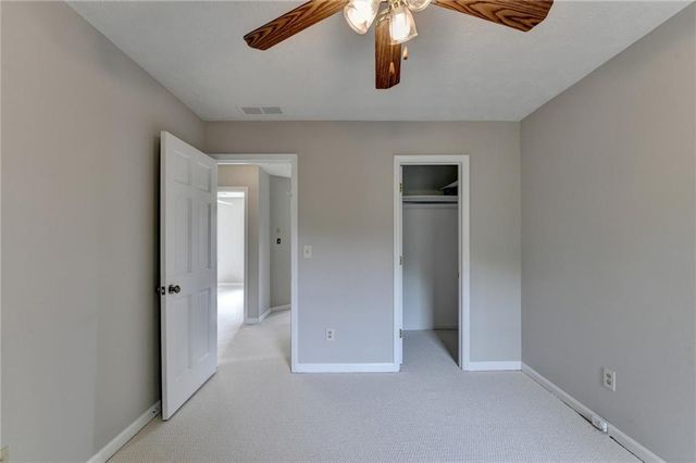 2451 Meadowglen Trail, Snellville, GA 30078