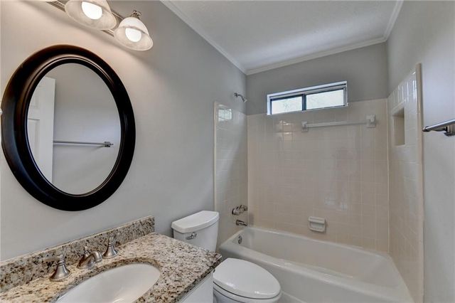 2451 Meadowglen Trail, Snellville, GA 30078