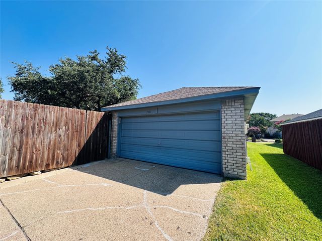 7510 Beverly Drive, Rowlett, TX 75089