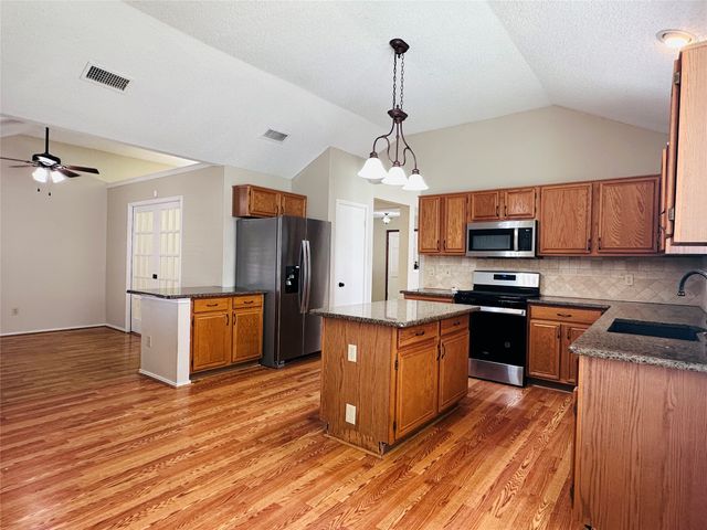 7510 Beverly Drive, Rowlett, TX 75089