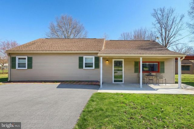 776 CHURCH RD, York, PA 17404