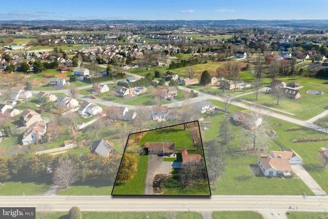 776 CHURCH RD, York, PA 17404