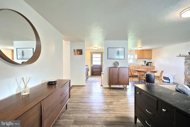 776 CHURCH RD, York, PA 17404