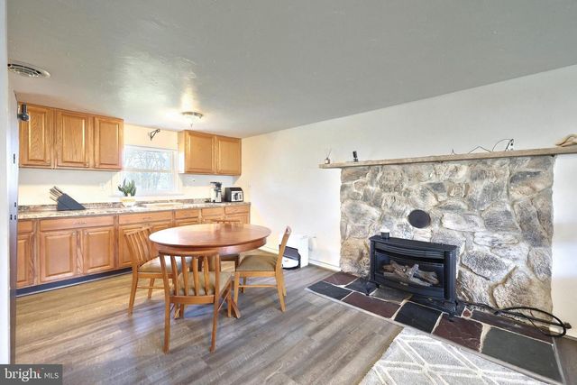 776 CHURCH RD, York, PA 17404