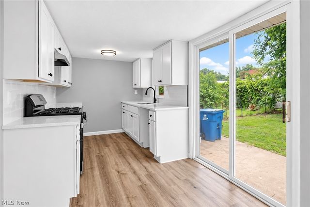 5605 Chagrin Drive, Mentor On The Lake, OH 44060