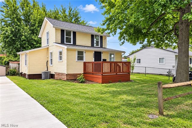 5605 Chagrin Drive, Mentor On The Lake, OH 44060