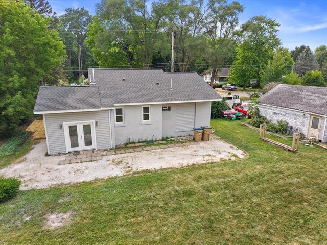 9013 26th AVENUE, Kenosha, WI 53143