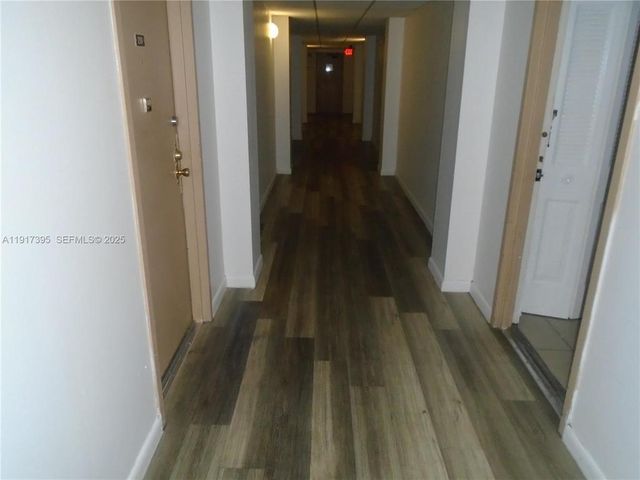 4176 Inverrary Drive 110, Lauderhill, FL 33319