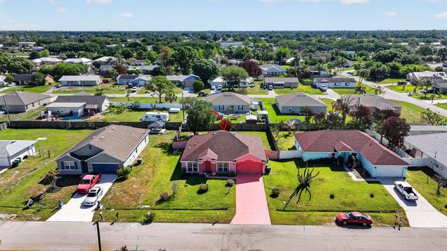 1885 SW Morelia Lane, Port St. Lucie, FL 34953