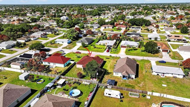 1885 SW Morelia Lane, Port St. Lucie, FL 34953