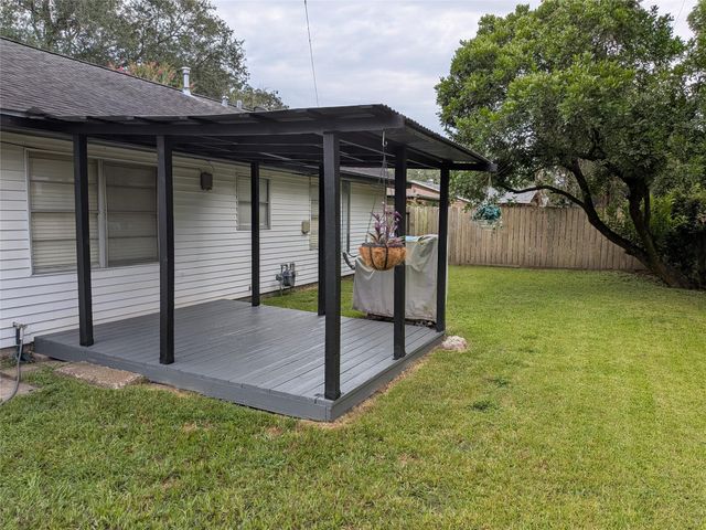 1500 Andrea Drive, Bay City, TX 77414