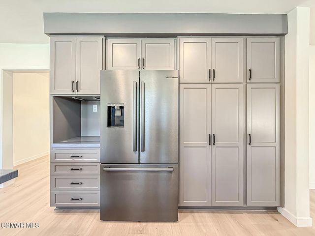 21 Westbury Street, Thousand Oaks, CA 91360