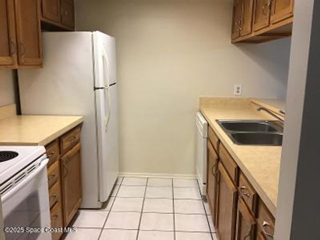 935 N Prosperity Place N 803, Rockledge, FL 32955