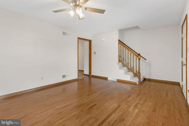 10 HOMESTEAD DR, Gettysburg, PA 17325