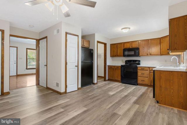 10 HOMESTEAD DR, Gettysburg, PA 17325