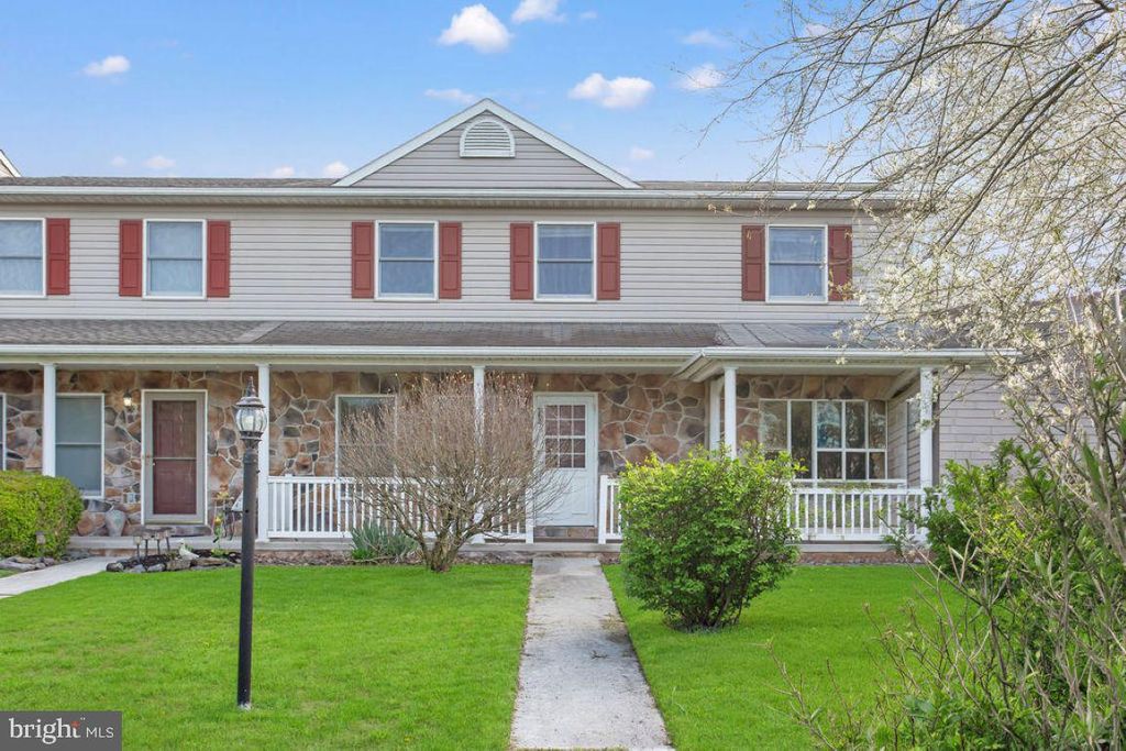 10 HOMESTEAD DR, Gettysburg, PA 17325