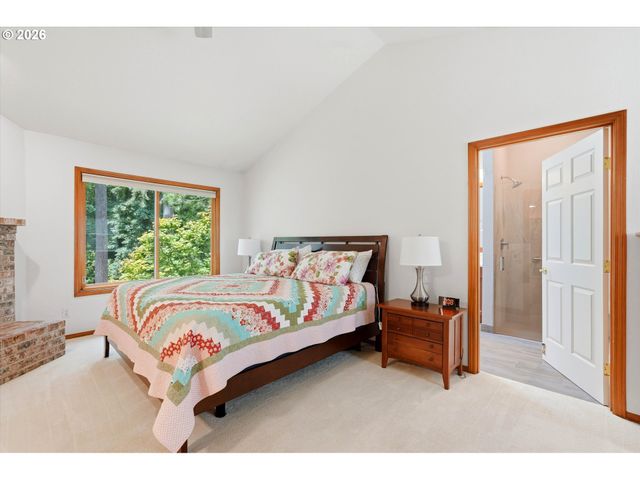 2513 OREGON CITY Blvd, West Linn, OR 97068