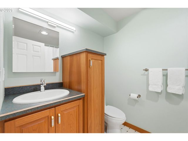 2513 OREGON CITY Blvd, West Linn, OR 97068