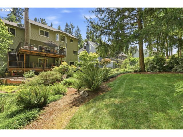 2513 OREGON CITY Blvd, West Linn, OR 97068