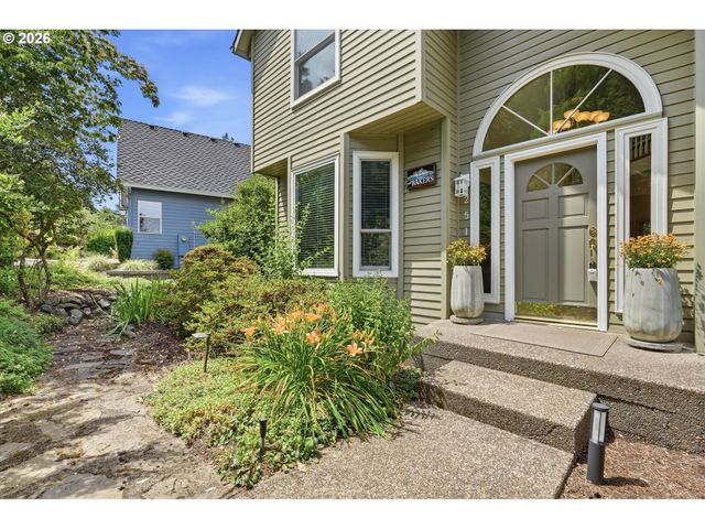 2513 OREGON CITY Blvd, West Linn, OR 97068