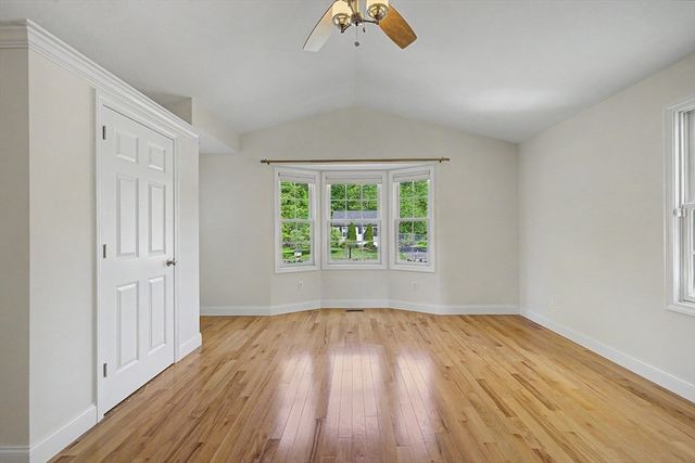 792 Ryan Road, Northampton, MA 01062