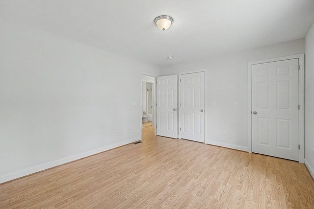 792 Ryan Road, Northampton, MA 01062