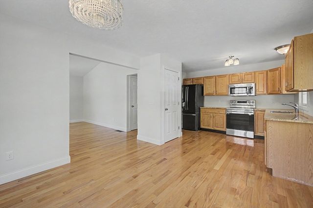 792 Ryan Road, Northampton, MA 01062