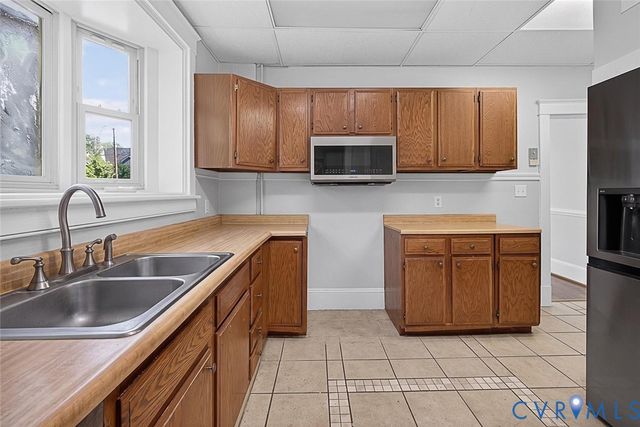 1658 Monticello St, Petersburg, VA 23805