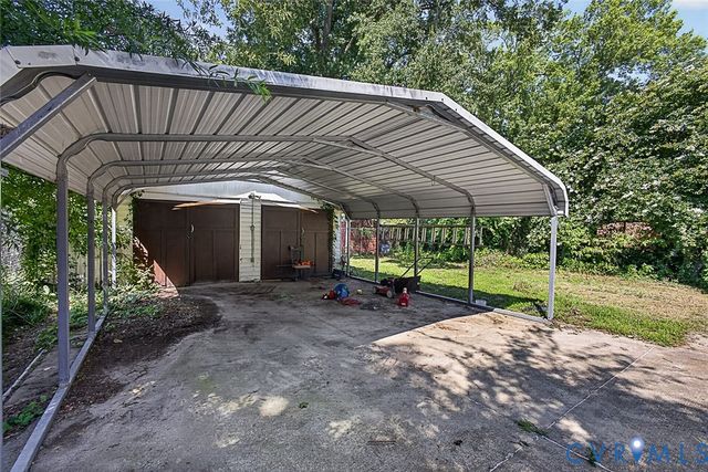 1658 Monticello St, Petersburg, VA 23805