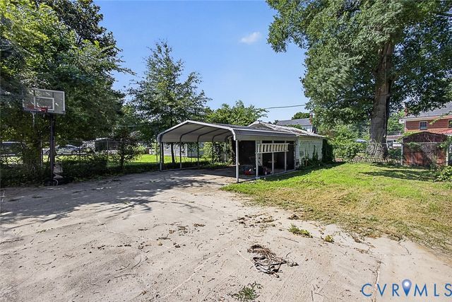 1658 Monticello St, Petersburg, VA 23805