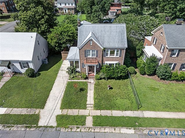 1658 Monticello St, Petersburg, VA 23805