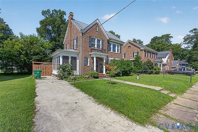 1658 Monticello St, Petersburg, VA 23805
