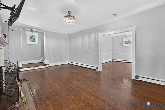 1658 Monticello St, Petersburg, VA 23805
