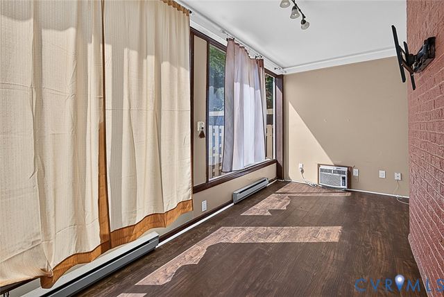 1658 Monticello St, Petersburg, VA 23805